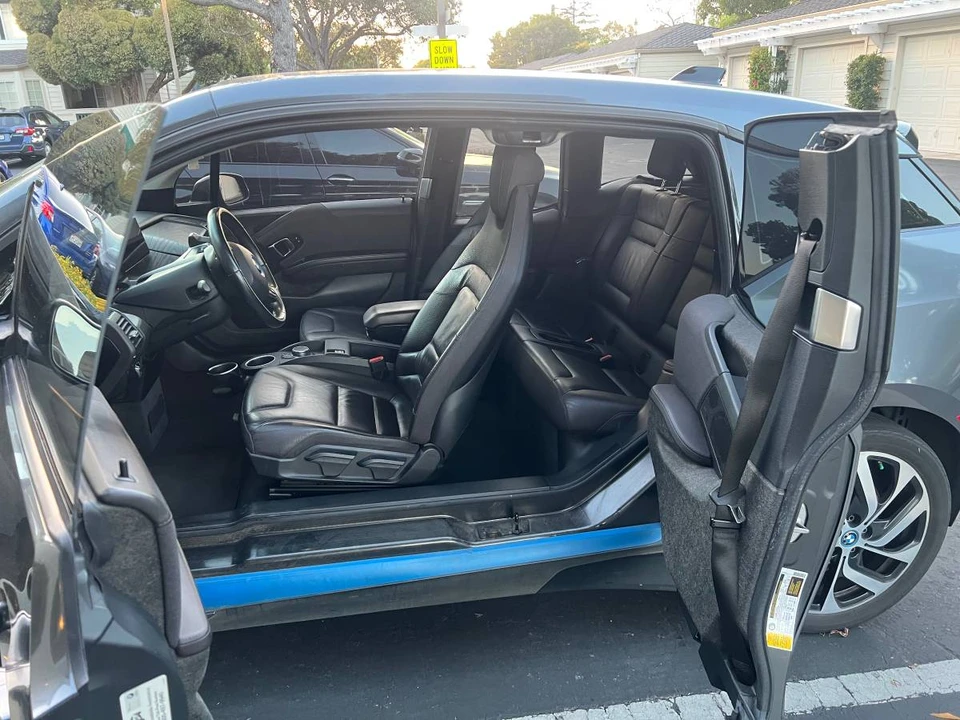 2017 BMW i3 - Image 6 of 15