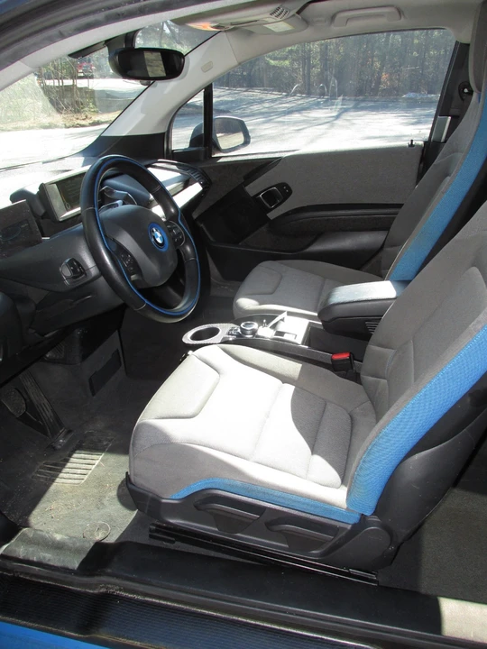 2017 BMW i3 - Image 15 of 20