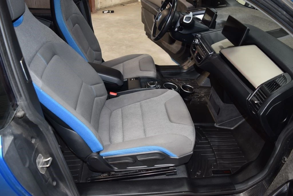 2017 BMW i3 - Image 19 of 21