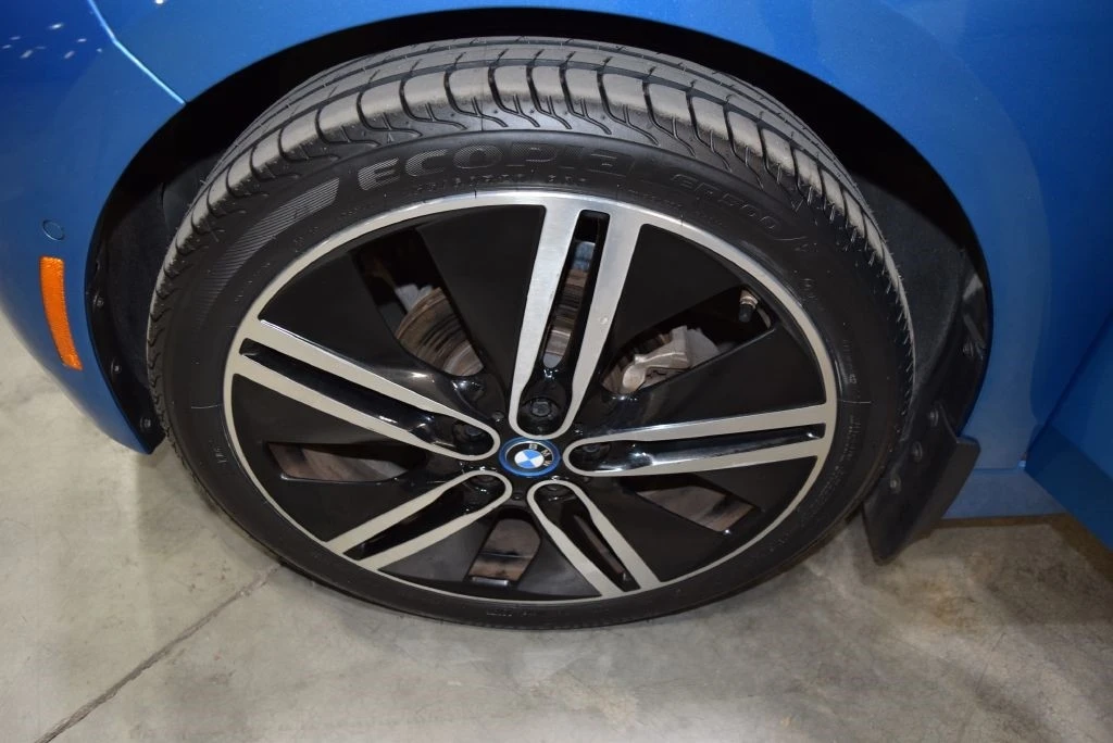 2017 BMW i3 - Image 13 of 21