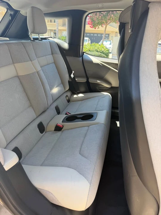 2017 BMW i3 - Image 8 of 10