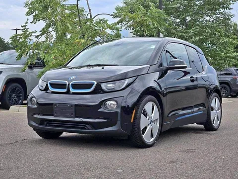 2017 BMW i3 Base w/Range Extender Hatchback 4D
