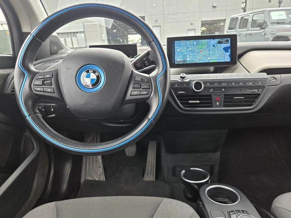 2017 BMW i3 - Image 11 of 19