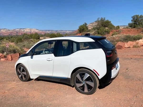 2017 BMW i3 - Image 20 of 21