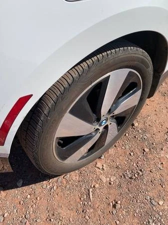 2017 BMW i3 - Image 8 of 21