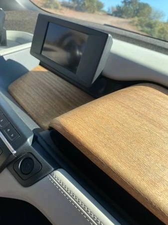 2017 BMW i3 - Image 14 of 21