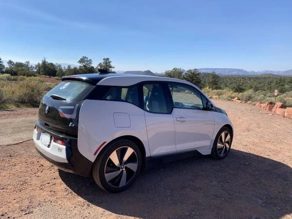2017 BMW i3 - Image 2 of 21