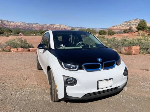 2017 BMW i3 - Image 4 of 21