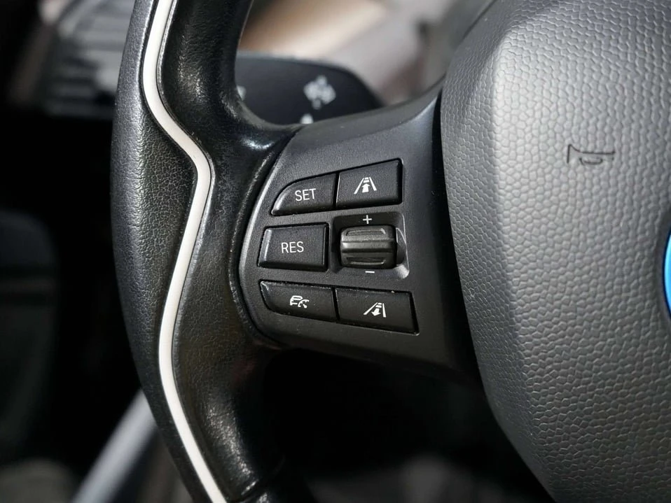 2017 BMW i3 - Image 15 of 20