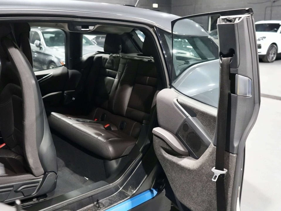2017 BMW i3 - Image 11 of 20