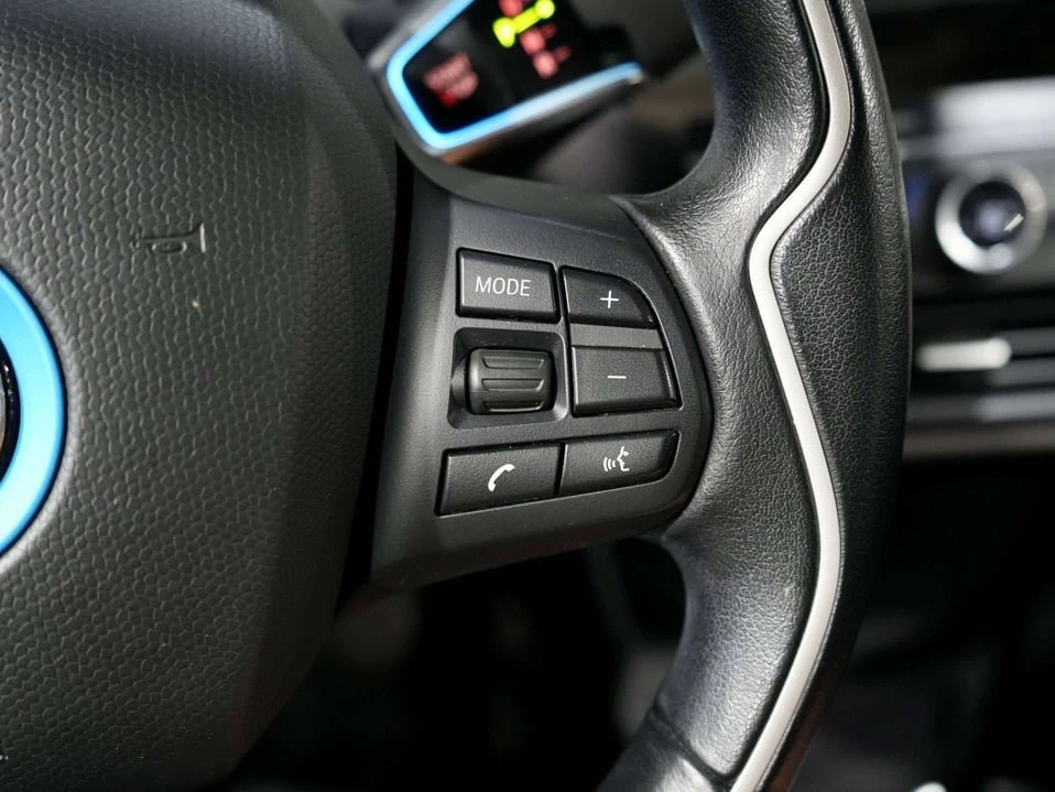 2017 BMW i3 - Image 14 of 20