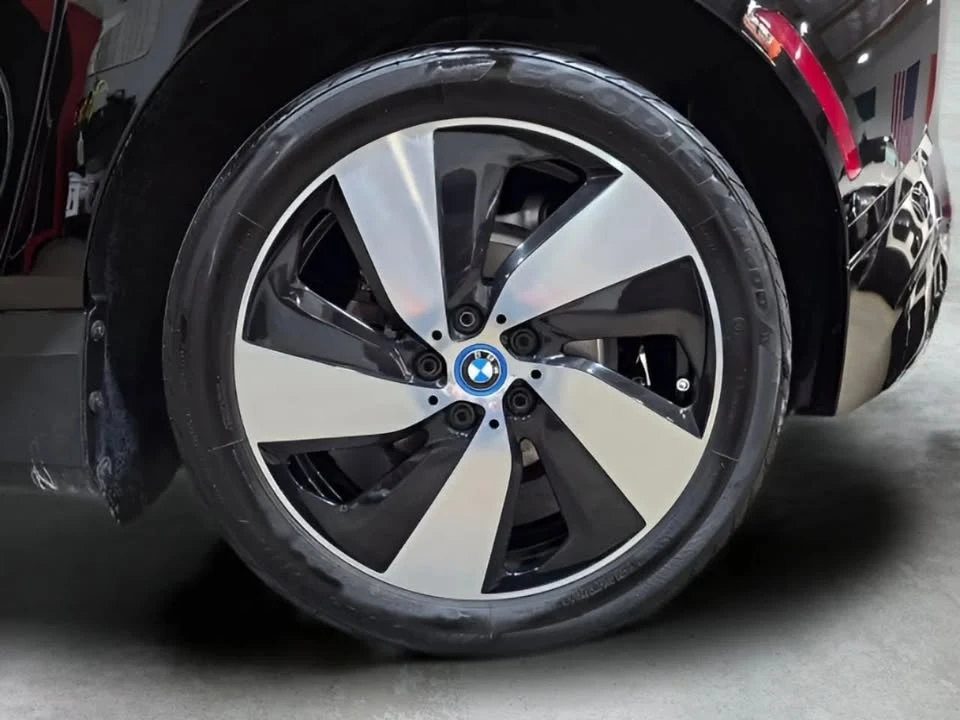 2017 BMW i3 - Image 18 of 20