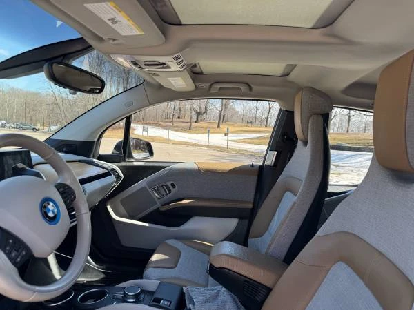 2017 BMW i3 - Image 4 of 6