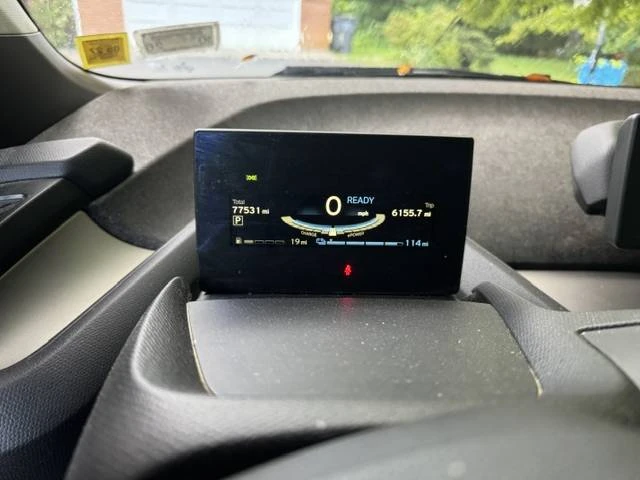 2017 BMW i3 - Image 2 of 9