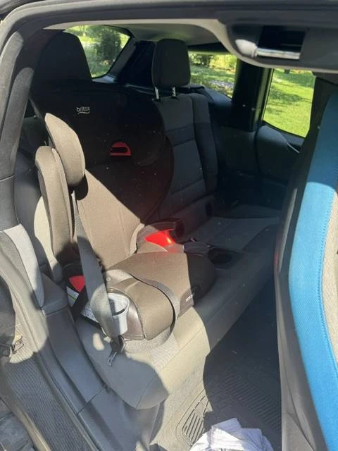 2017 BMW i3 - Image 5 of 9