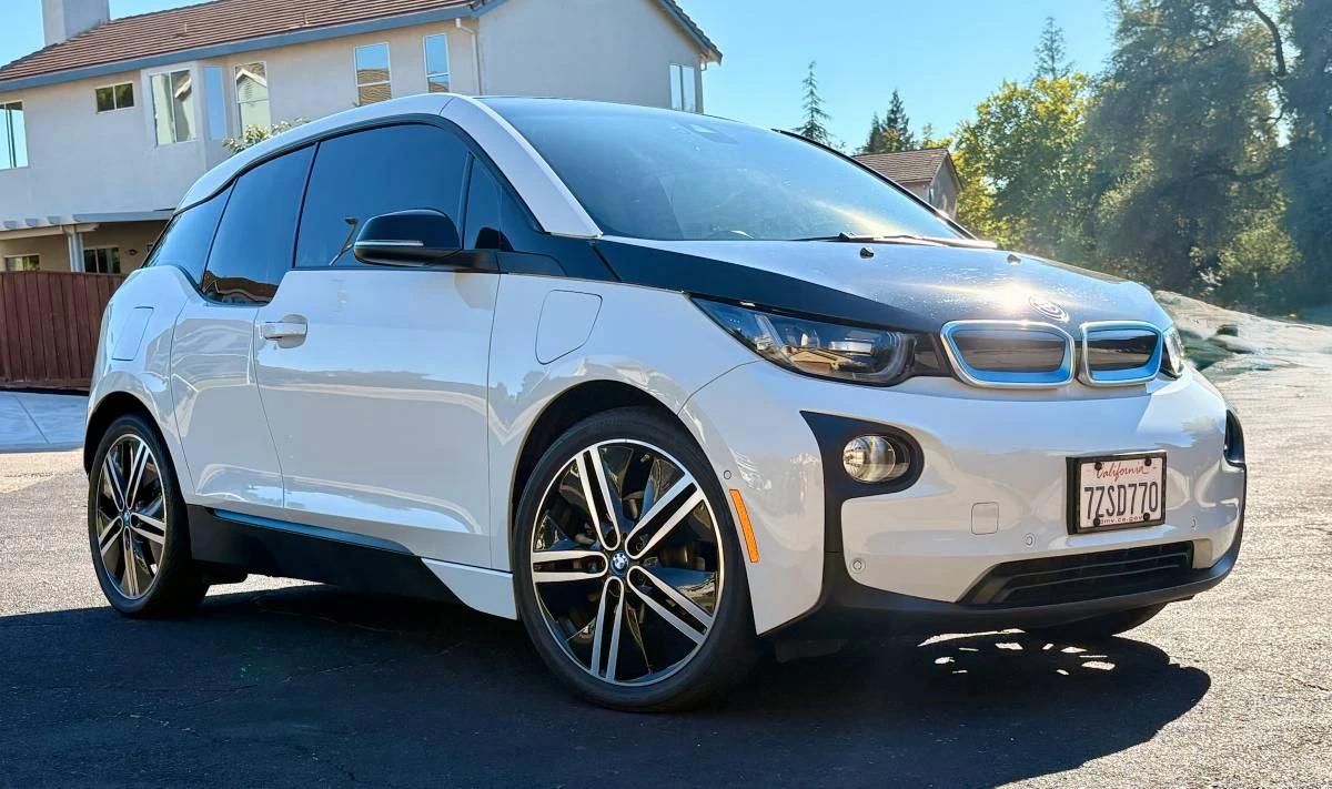 2017 BMW i3 - Image 4 of 10