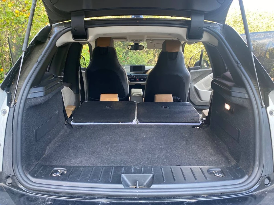 2017 BMW i3 - Image 9 of 23