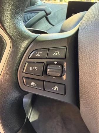 2017 BMW i3 - Image 6 of 21