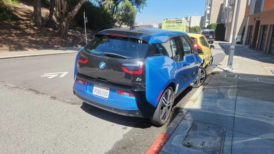 2017 BMW i3 - Image 4 of 7
