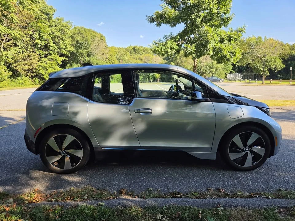 2017 BMW i3 - Image 4 of 13
