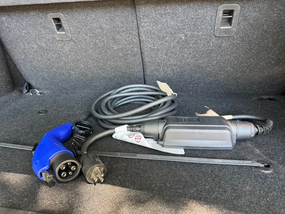 2017 BMW i3 - Image 15 of 20