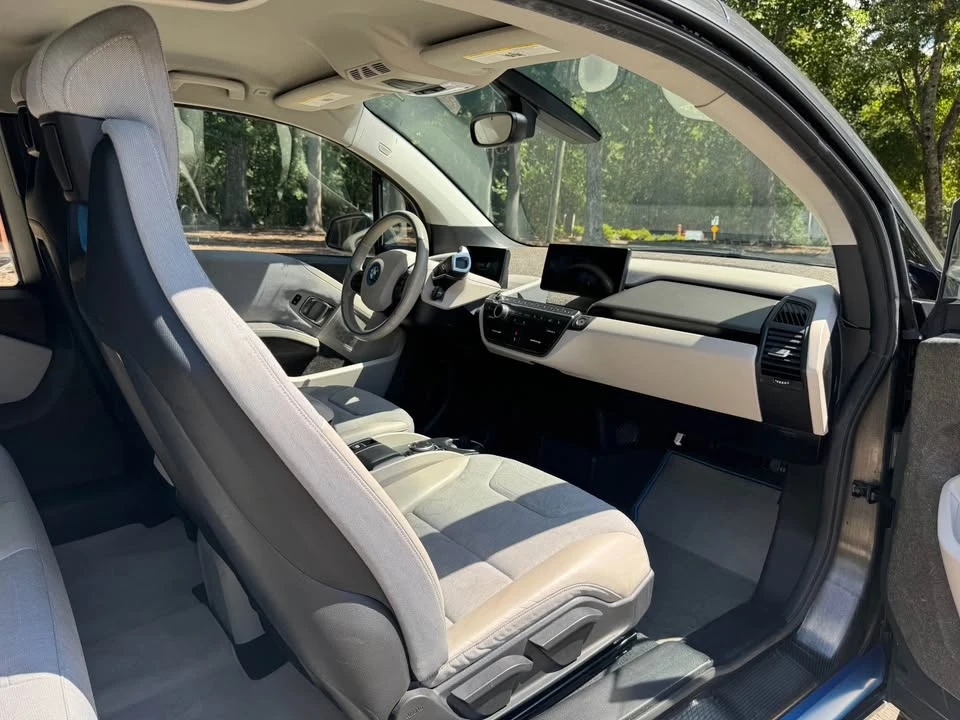 2017 BMW i3 - Image 8 of 20