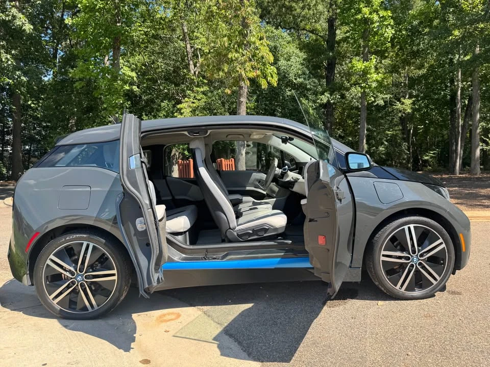 2017 BMW i3 - Image 6 of 20