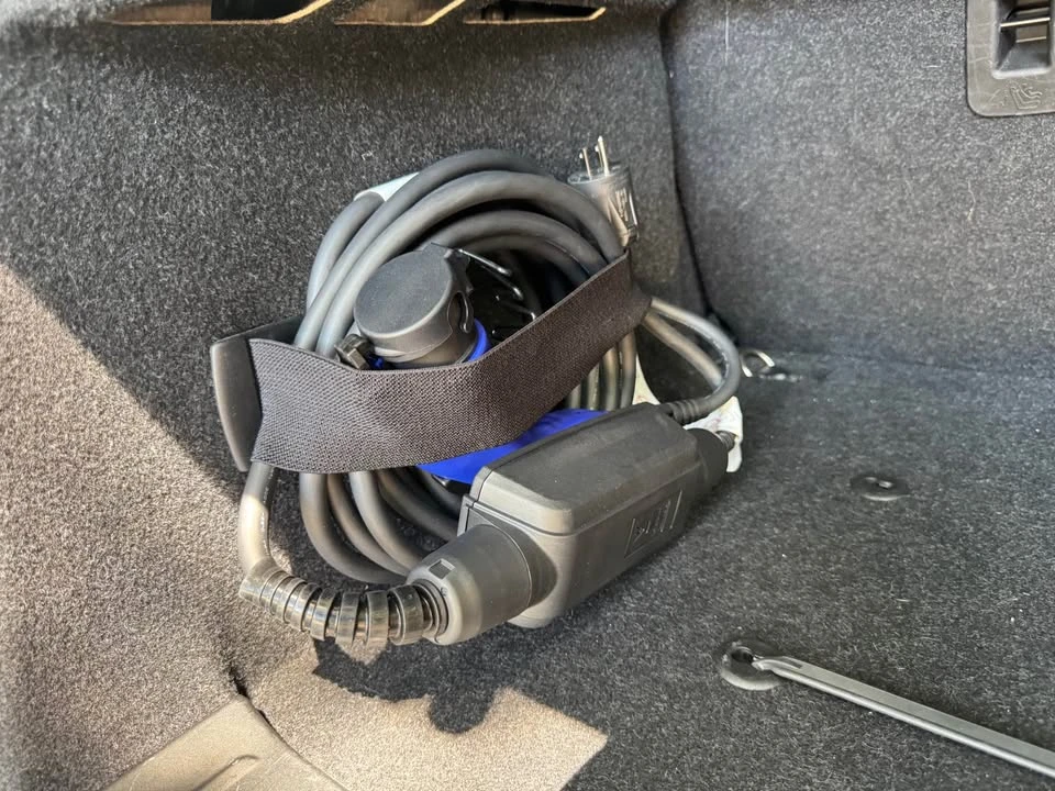 2017 BMW i3 - Image 16 of 20