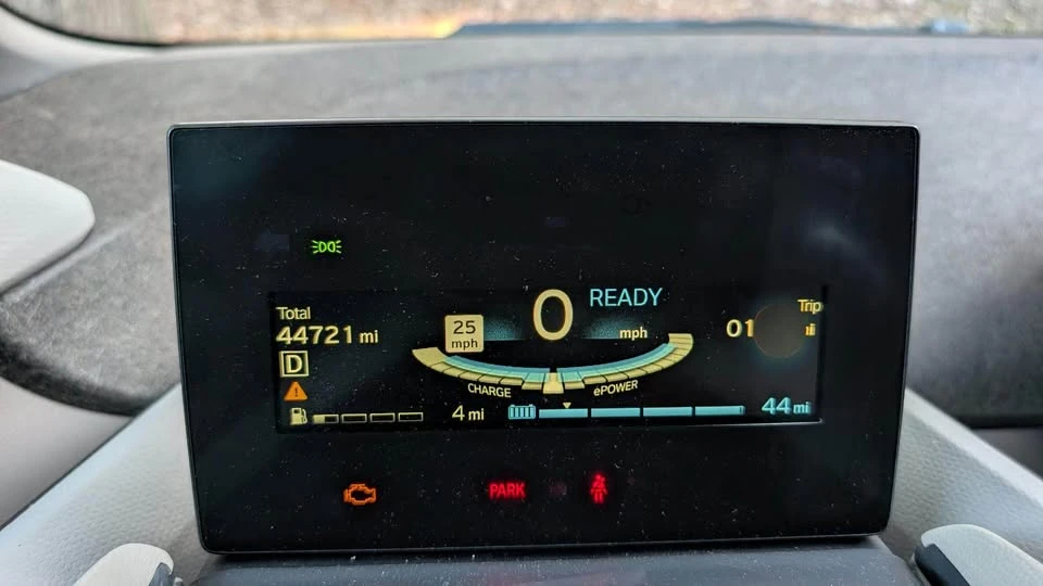 2017 BMW i3 - Image 2 of 20