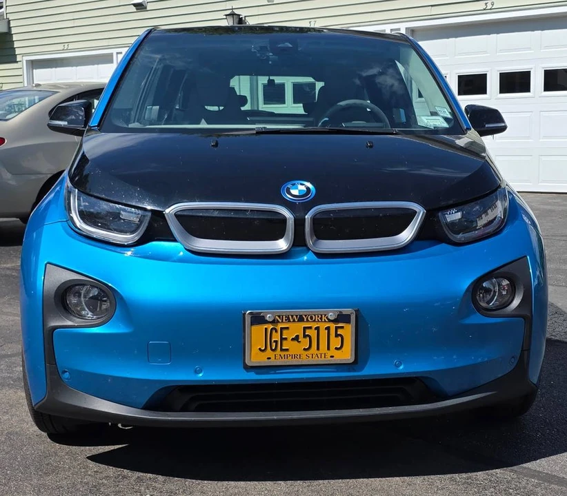 2017 BMW i3 - Image 8 of 22