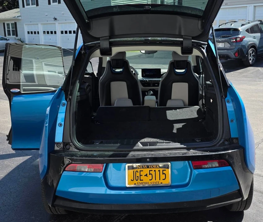 2017 BMW i3 - Image 13 of 22