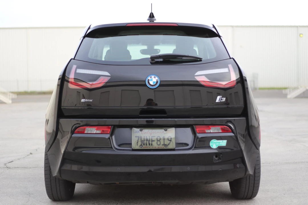 2017 BMW i3 - Image 5 of 21