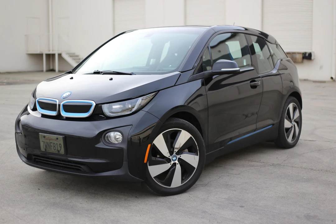 2017 BMW i3 - Image 9 of 22