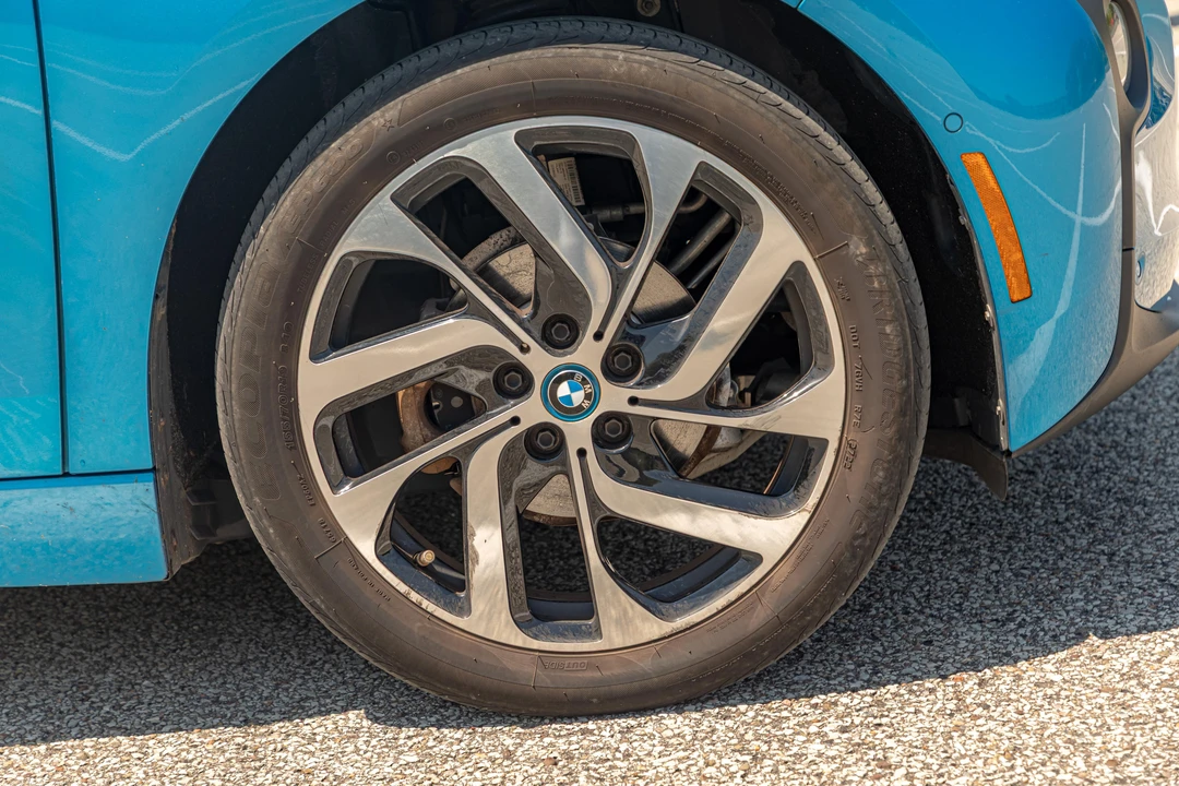 2017 BMW i3 - Image 25 of 31