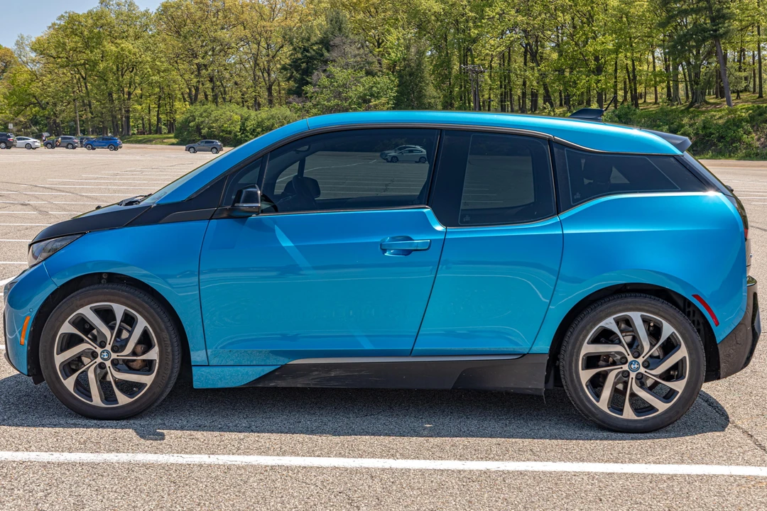 2017 BMW i3 - Image 7 of 31