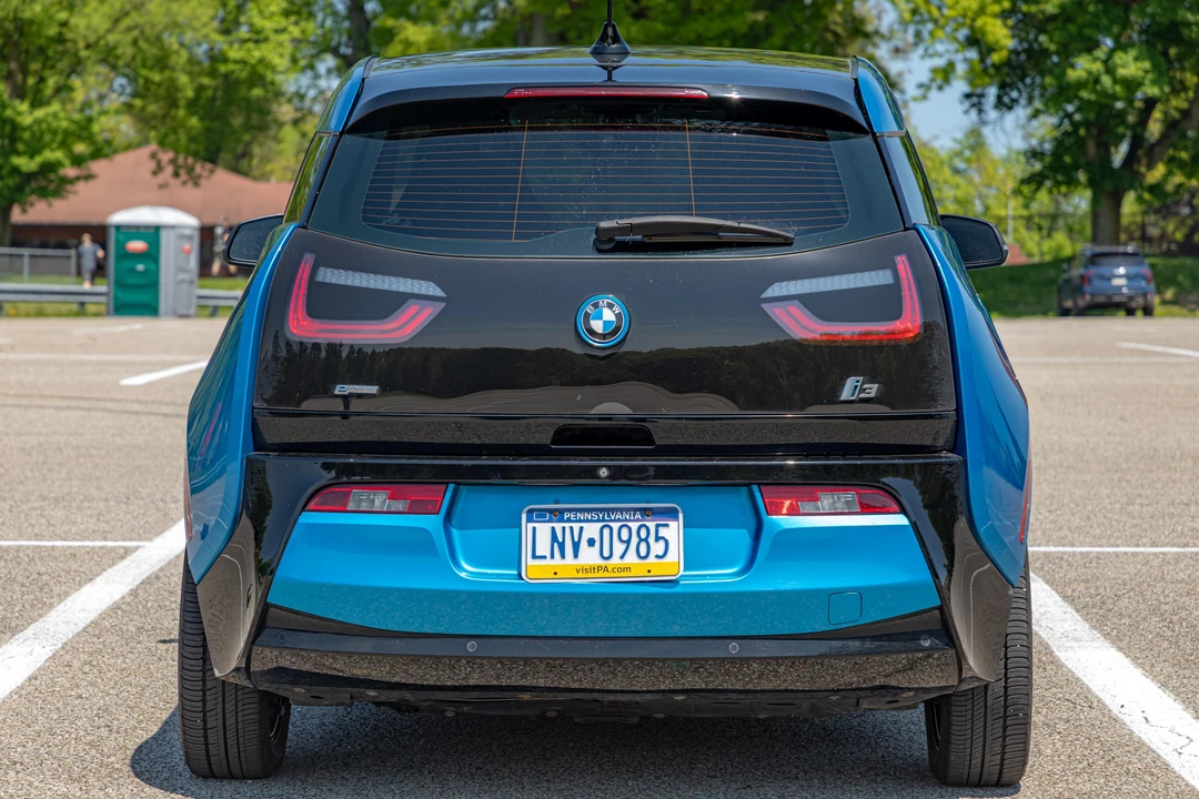 2017 BMW i3 - Image 5 of 31