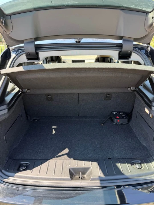 2017 BMW i3 - Image 12 of 14