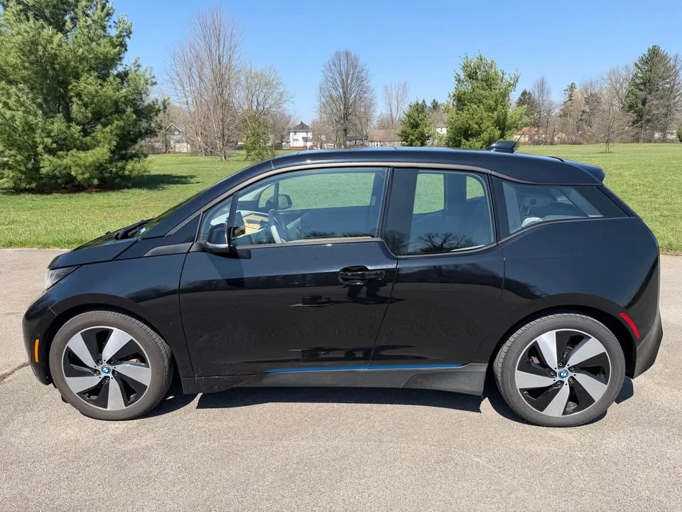 2017 BMW i3 - Image 7 of 14