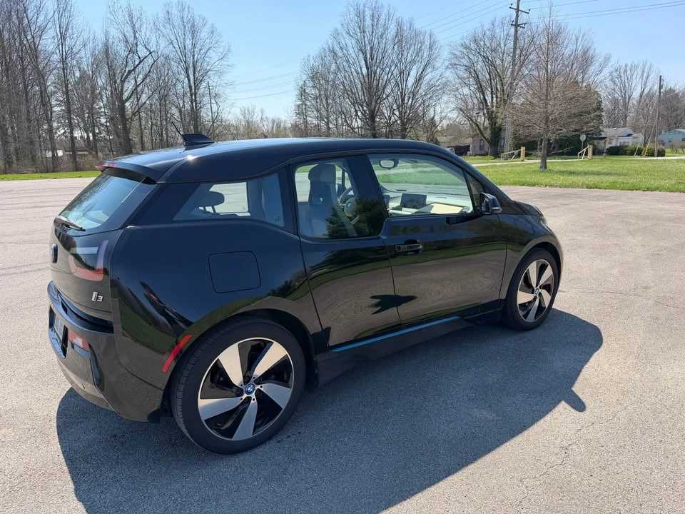 2017 BMW i3 - Image 5 of 14