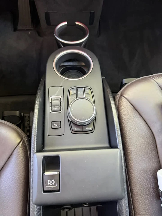 2017 BMW i3 - Image 8 of 20