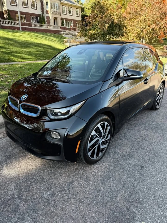 2017 BMW i3 - Image 12 of 20