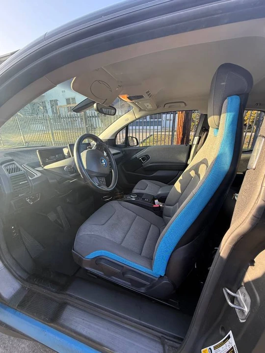 2017 BMW i3 - Image 6 of 6