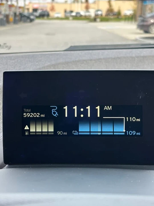 2017 BMW i3 - Image 9 of 9
