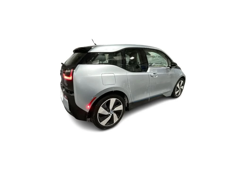 2017 BMW i3 - Image 15 of 20