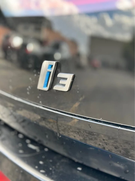 2017 BMW i3 - Image 15 of 16