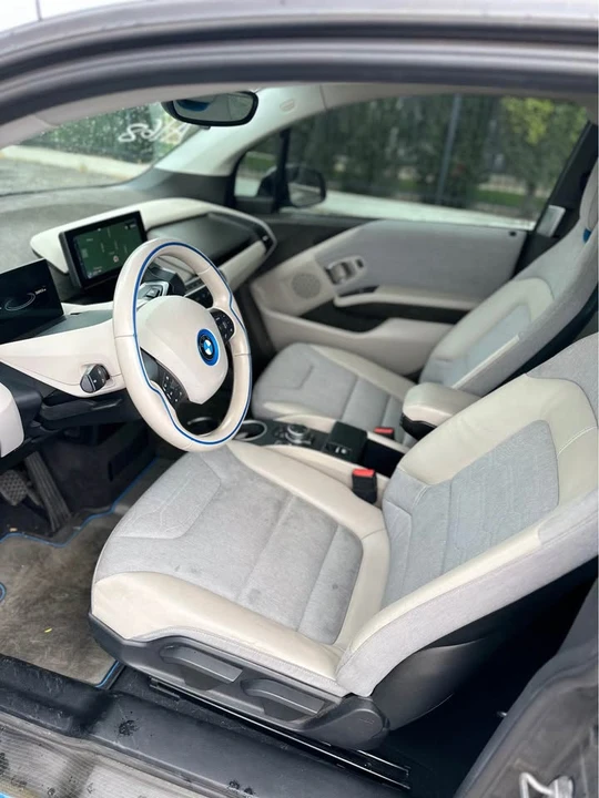 2017 BMW i3 - Image 9 of 16