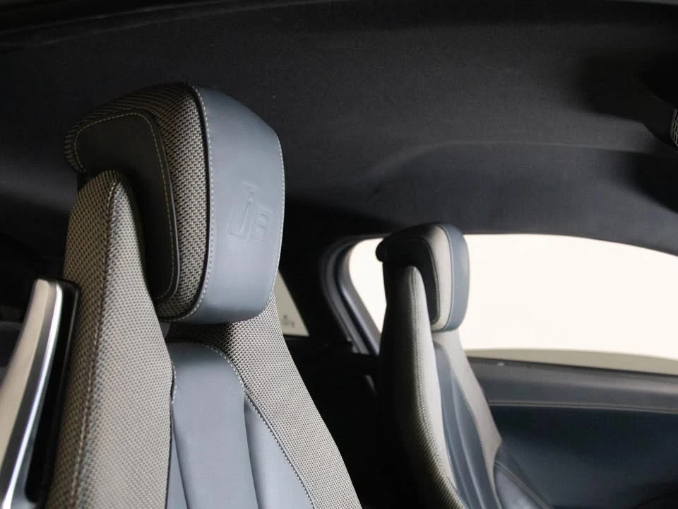 2017 BMW i8 - Image 20 of 20