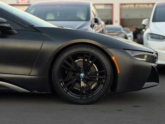 2017 BMW i8 - Image 7 of 21