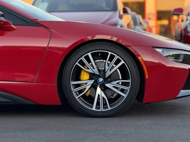 2017 BMW i8 - Image 7 of 12