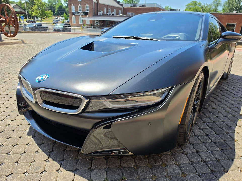 2017 BMW i8 - Image 9 of 31